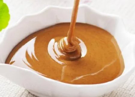 在芝麻醬中加入花生醬是假的嗎？看完就明白了。